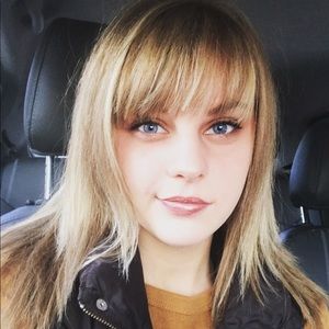 Meet your Posher, Victoria